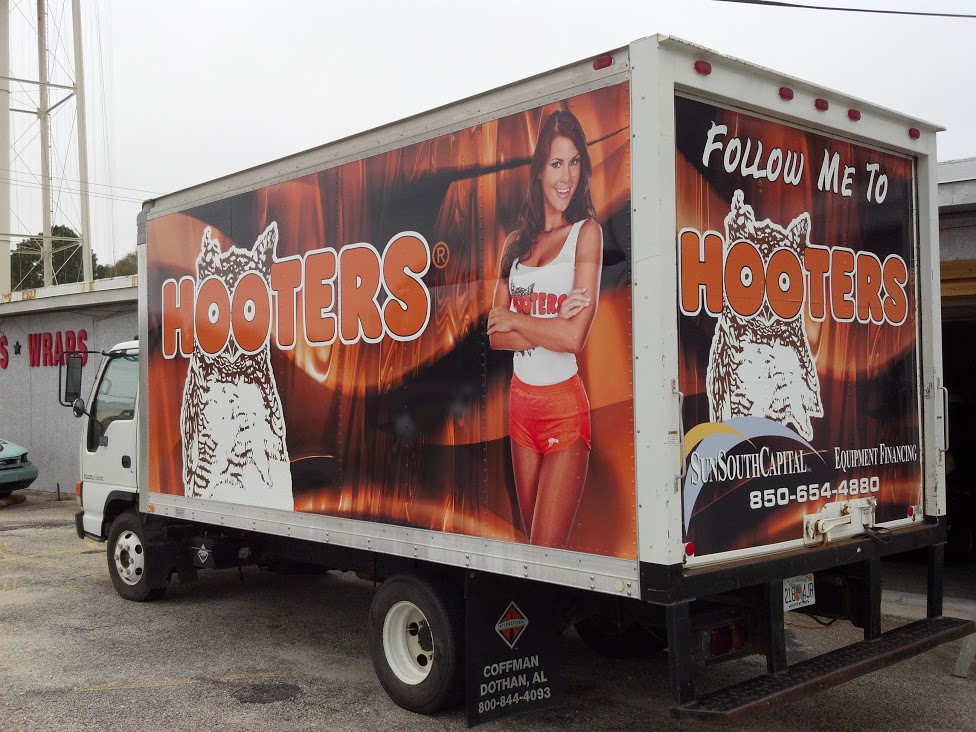Hooters Box truck