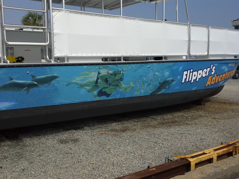 Flipper’s Adventure Boat Wrap